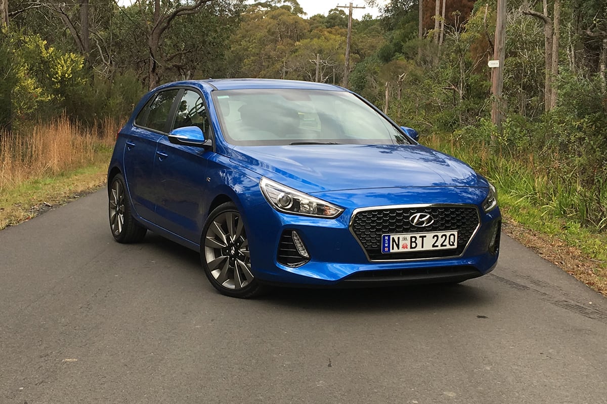 Hyundai I Sr Manual Review Carsguide